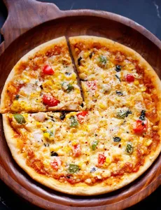 Veg Treat Pizza