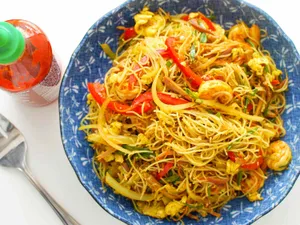 Singapuri Noodles