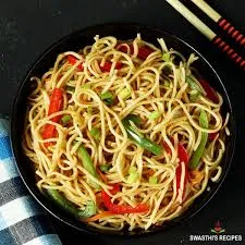 Veg Hakka Noodels