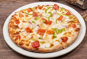 Onion Tomato Pizza