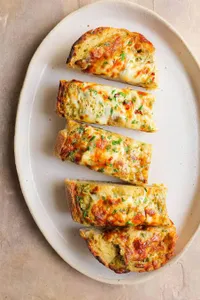 Cheesy Garlic Bread