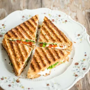 Achari Grilled Sandwich