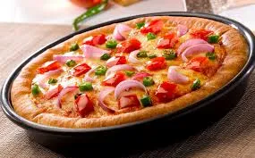 Spicy Veg Pizza (Double Cheese)