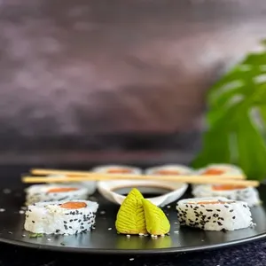 Phila roll x8