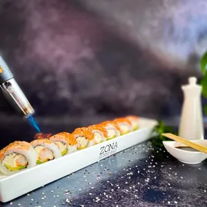 Nikkei roll x8