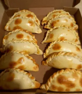 1 Docena - Empanadas al horno