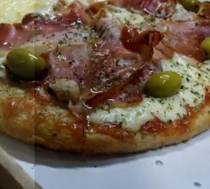 Pizza Costanera - Especialidad de la casa