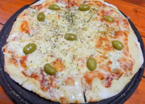Pizza Muzzarella