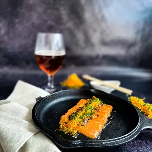 Tiradito de salmón x10