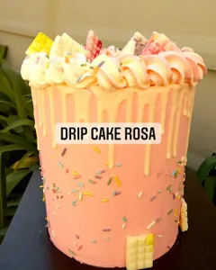 Drip Cake rosa