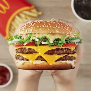 McCombo Grand Tasty Doble