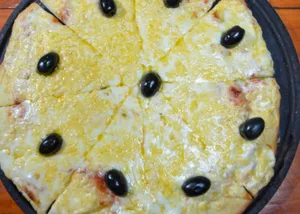 Pizza Provolone