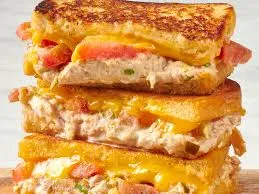 Tuna sandwich