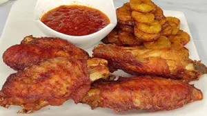 Spicy turkey wings with a side dish