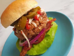 Spicy beef burger