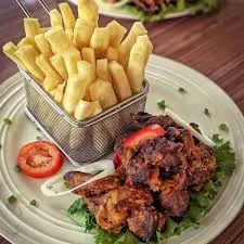 Yam chips with Goat