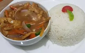 Plain rice with chicken sauce