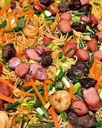 Assorted spaghetti with chicken