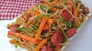 Noodle with assorted meat