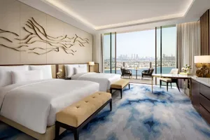 Atlantis Royal