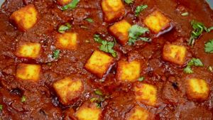 PANEER TIKKA BUTTER MASALA