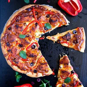 Chicken Tikka Pizza