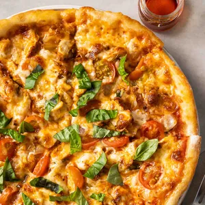 Chicken Paprika pizza