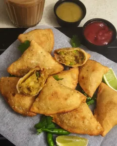 Veg Samosa