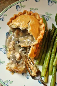 Chicken & Mushroom Pie