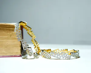 Gold-Plated-Bangle-03