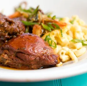 Stew Chicken (Lunch 12:00 - 4:00)
