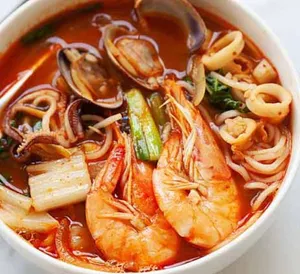 Seafoods Hot Ramen Noodles