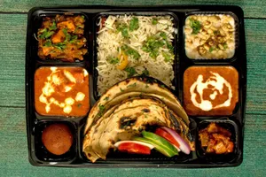 Veg Executive Thali