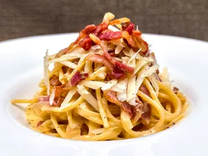 SPAGHETTI ALLA CARBONARA