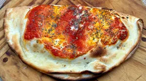 CALZONE