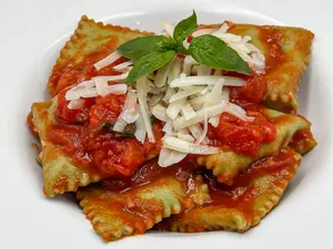 RAVIOLI AGLI SPINACI