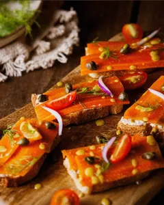 CARROT LOX BRUSCHETTA