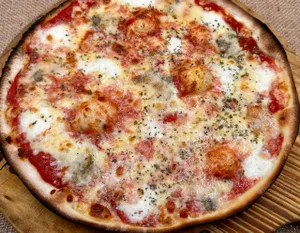 PIZZA QUATTRO FORMAGGI