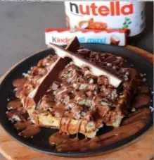 Crispy Kinder Waffle                                                                    وافل كرسبي كيندر