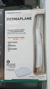 Flawless dermaplane glow