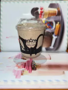 Cookies cream Milk Shake                                                                               ميلك شيك كوكيز بالكريمة