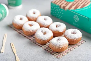 8 Pieces White Sugar                                                                     8 قطع سكر أبيض