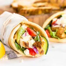 Chicken Shawarma Sandwichs                                        سندويتش شاورما الدجاج