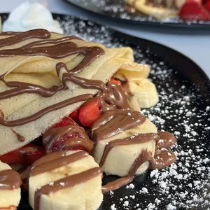 Crêpe au nutella et 2 fruits