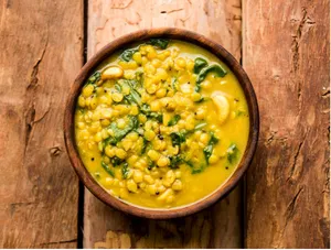 Dal Methi