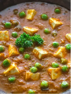 Mutter Paneer