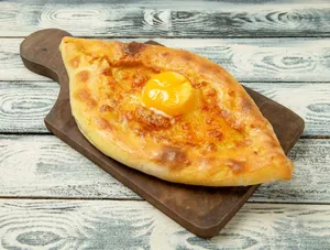 Cheese Bharwan Kulcha
