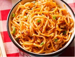 Veg Schezwan Noodles