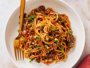 Manchurian Noodles