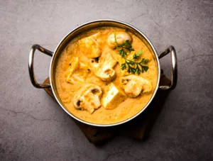 Mushroom Paneer[half]